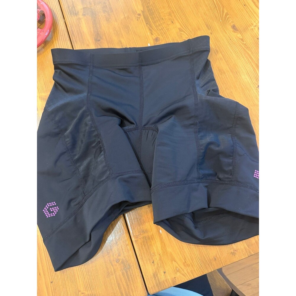 Woman’s Canari San Diego ca biking shorts